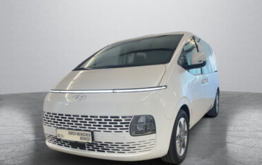 Hyundai STARIA Bus Luxury Line 2.2 CRDi 4WD AT m3dl1-P4